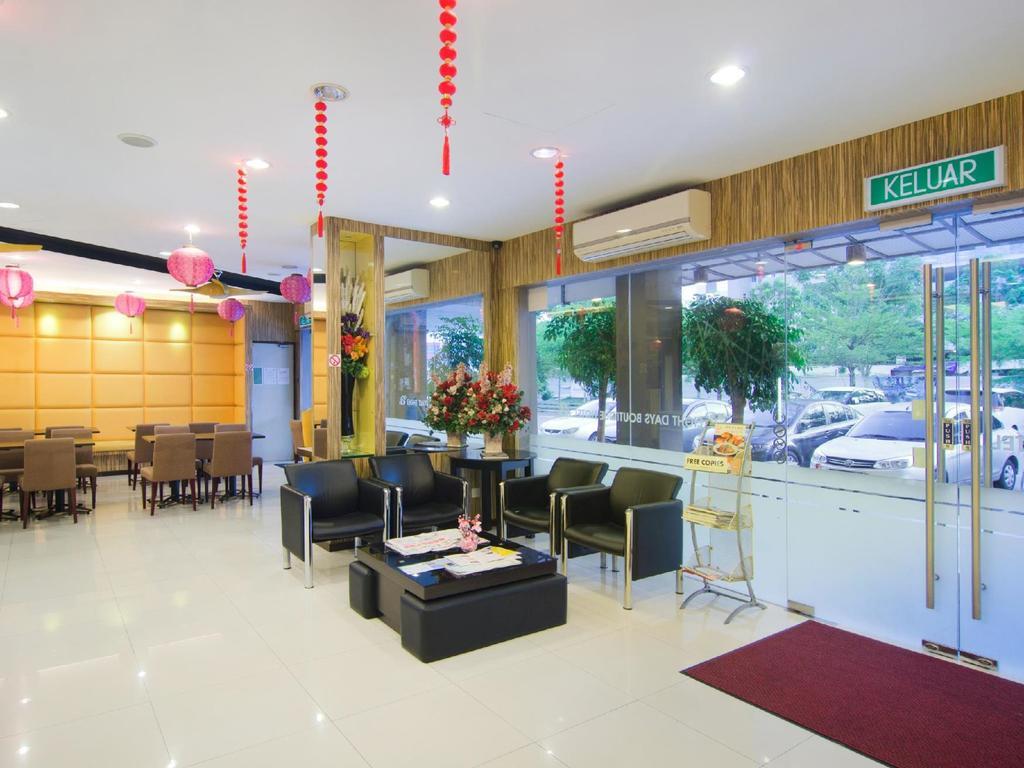 Eight Days Boutique Hotel - Mount Austin ジョホールバル エクステリア 写真